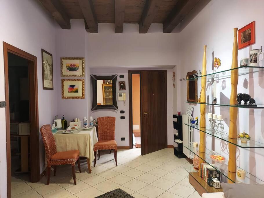 Monolocale In Piazza Isolo Apartment Verona Exterior foto