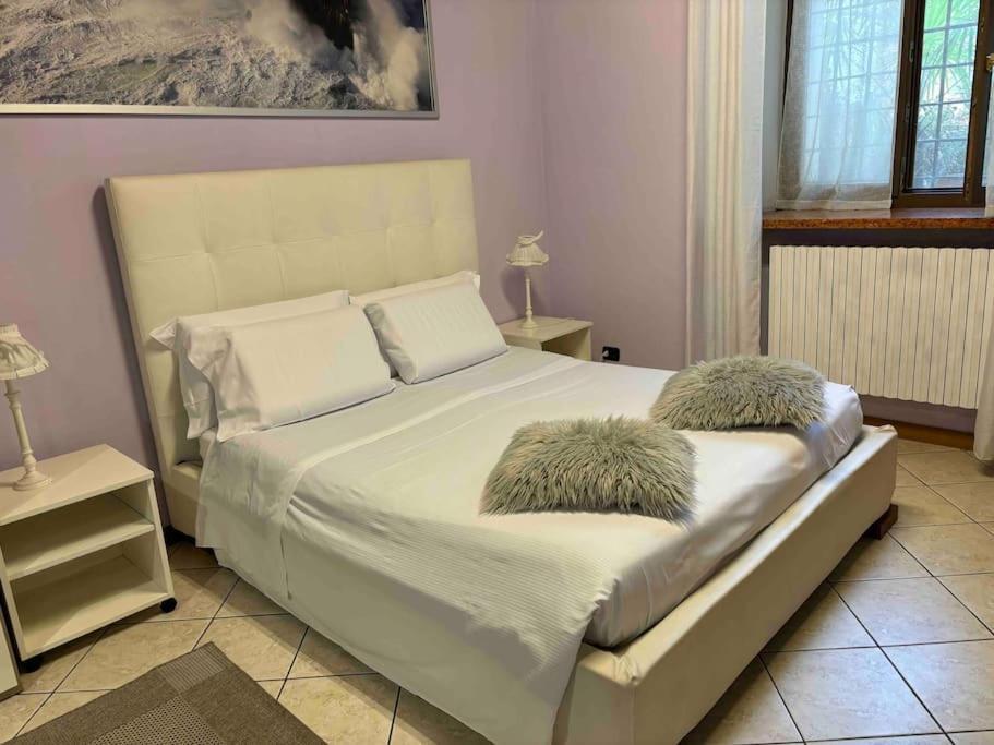 Monolocale In Piazza Isolo Apartment Verona Exterior foto