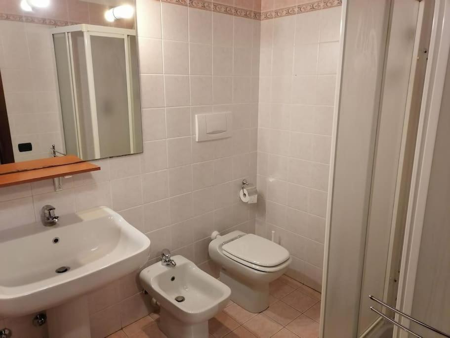 Monolocale In Piazza Isolo Apartment Verona Exterior foto